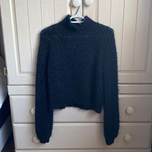 Ardene Kendall & Kylie wool cropped sweater, black, size medium